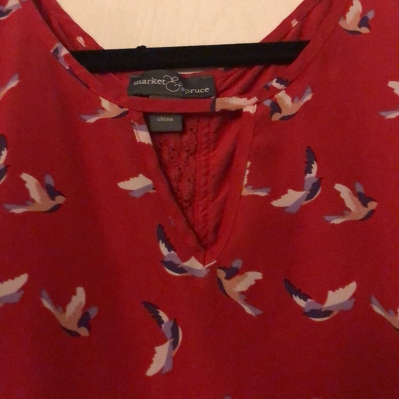 Red Sleeveless Top - Picture 2 of 4